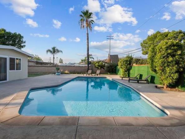 9903 Lindo Lake Place, Lakeside CA 92040