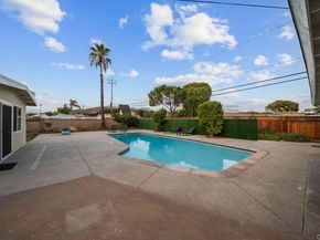 9903 Lindo Lake Place, Lakeside CA 92040