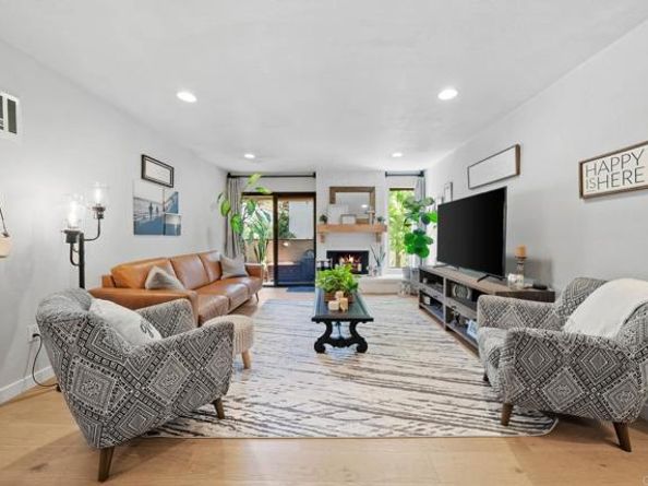 110 N 2Nd Avenue 27, Chula Vista CA 91910
