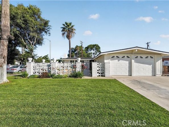 2381 W Transit, Anaheim CA 92804