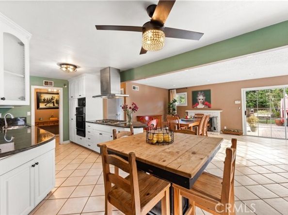 1646 E 15th Street, Santa Ana CA 92701
