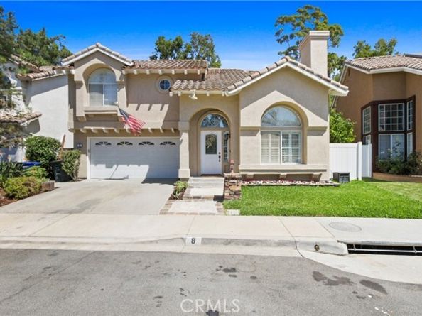 8 Massier Lane, Lake Forest (el Toro) CA 92610