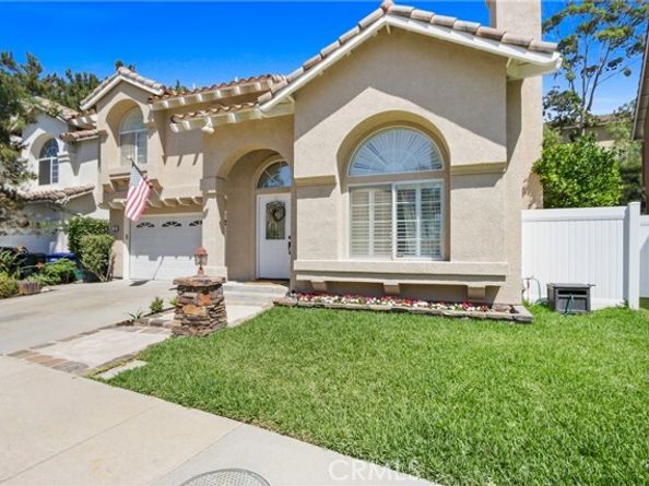 8 Massier Lane, Lake Forest (el Toro) CA 92610