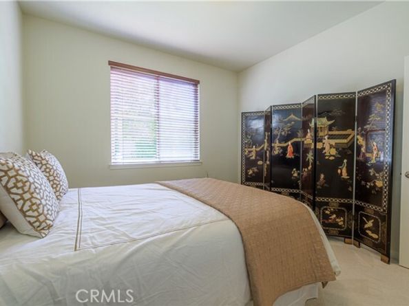 22 Modesto, Irvine CA 92602