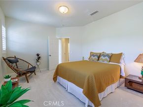 22 Modesto, Irvine CA 92602