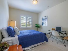 22 Modesto, Irvine CA 92602