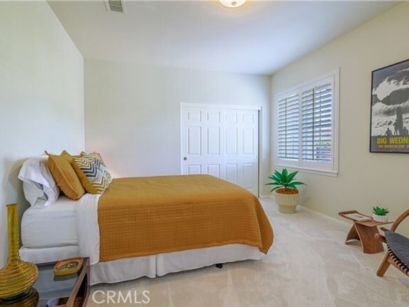 22 Modesto, Irvine CA 92602