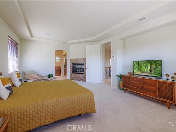 22 Modesto, Irvine CA 92602