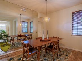 22 Modesto, Irvine CA 92602