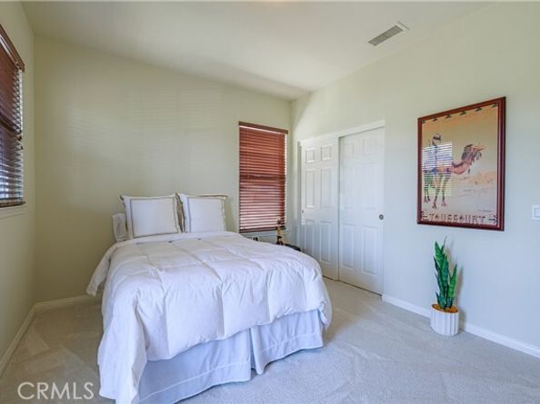 22 Modesto, Irvine CA 92602
