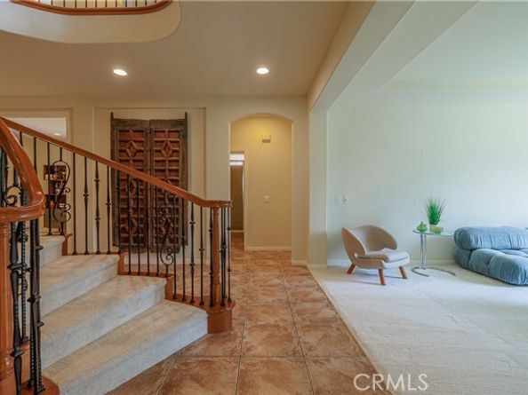 22 Modesto, Irvine CA 92602