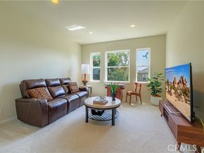 22 Modesto, Irvine CA 92602