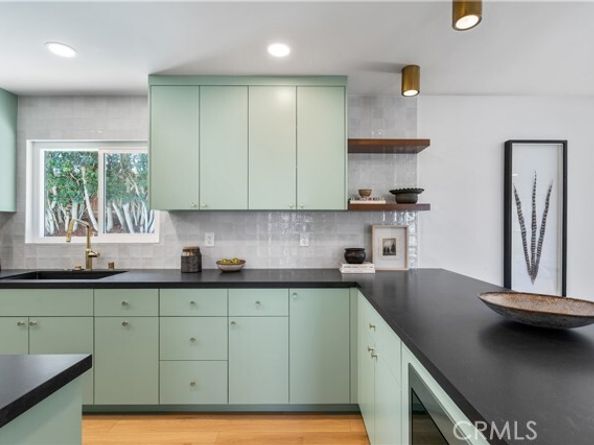 1719 Pescadores Avenue, San Pedro (los Angeles) CA 90732