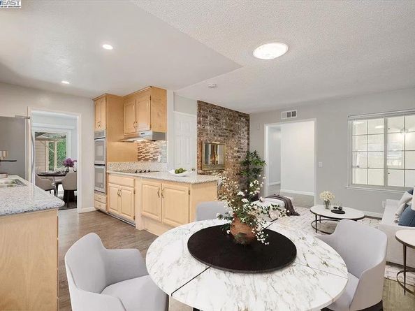 1059 Lakehurst Rd, Livermore CA 94551