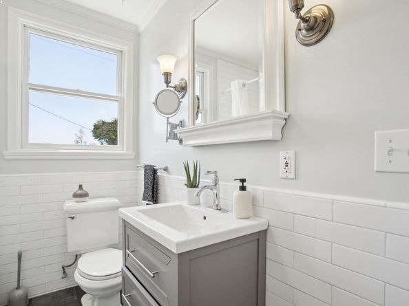 400 Paloma Ave, Pacifica CA 94044