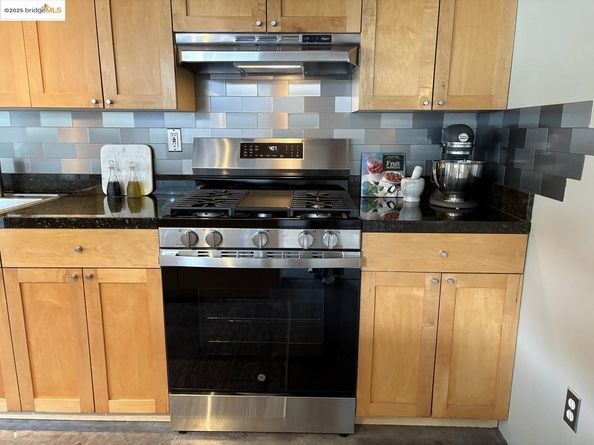 701 Pennsylvania AVE 109, San Francisco CA 94107