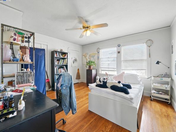 1572 Lincoln Ave, Alameda CA 94501