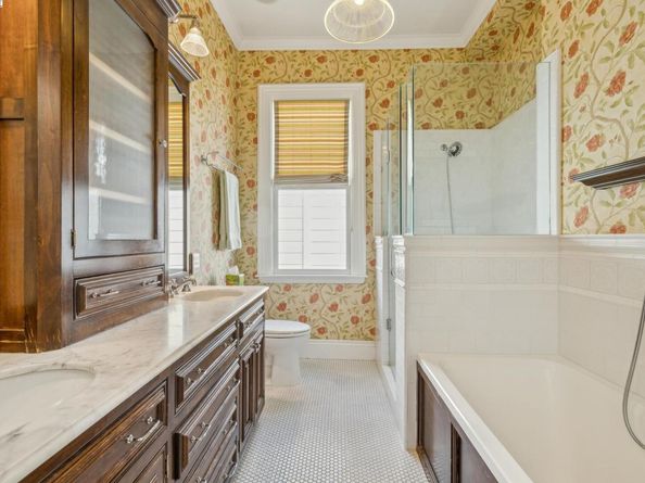 2070 Bush St, San Francisco CA 94115