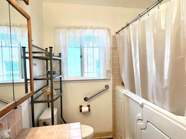 2526 64th Ave, Oakland CA 94605