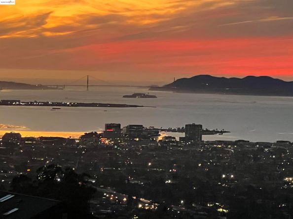 6100 Skyline Blvd, Oakland CA 94611