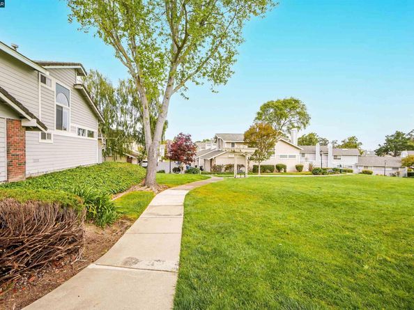 436 N Wildwood, Hercules CA 94547