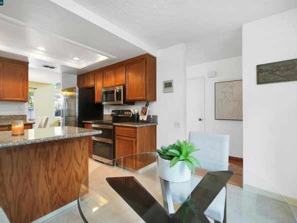 436 N Wildwood, Hercules CA 94547