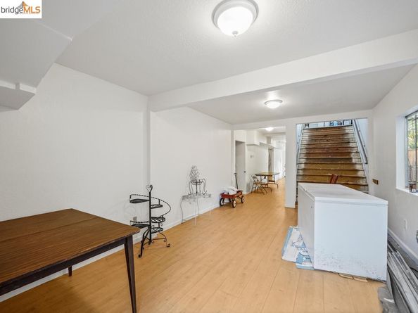 3228 Magnolia St, Oakland CA 94608