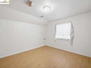 3228 Magnolia St, Oakland CA 94608
