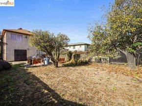 3228 Magnolia St, Oakland CA 94608