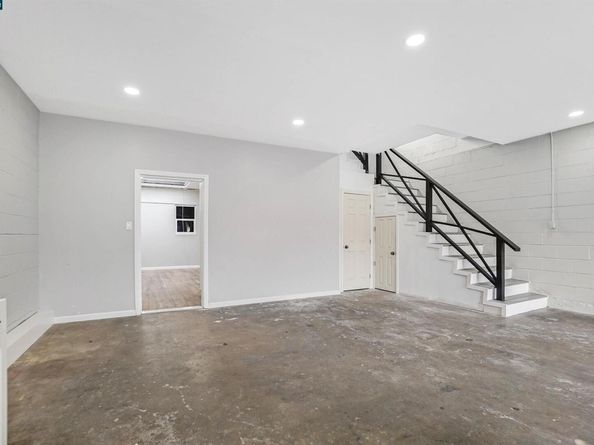 649 23Rd Street, Richmond CA 94804