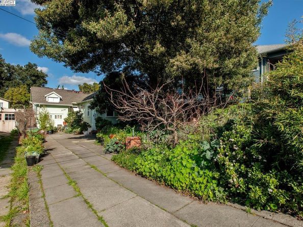 3140 E 27Th St, Oakland CA 94601