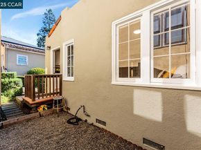 654 Mandana Blvd, Oakland CA 94610