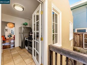 654 Mandana Blvd, Oakland CA 94610