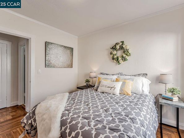 654 Mandana Blvd, Oakland CA 94610