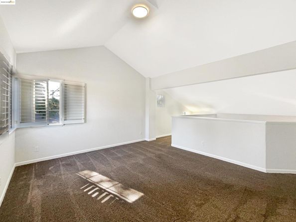 51 Village Square PL, Pleasant Hill CA 94523