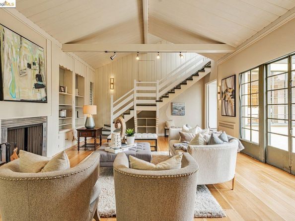 44 Highgate Rd, Kensington CA 94707