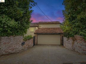 44 Highgate Rd, Kensington CA 94707