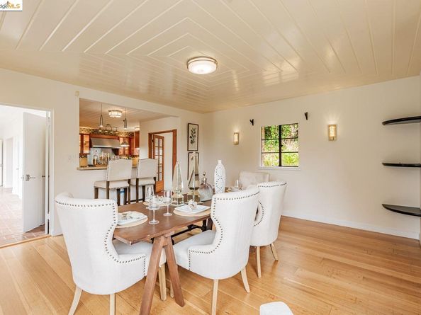 44 Highgate Rd, Kensington CA 94707
