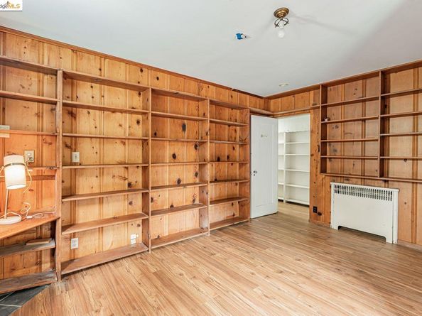44 Highgate Rd, Kensington CA 94707