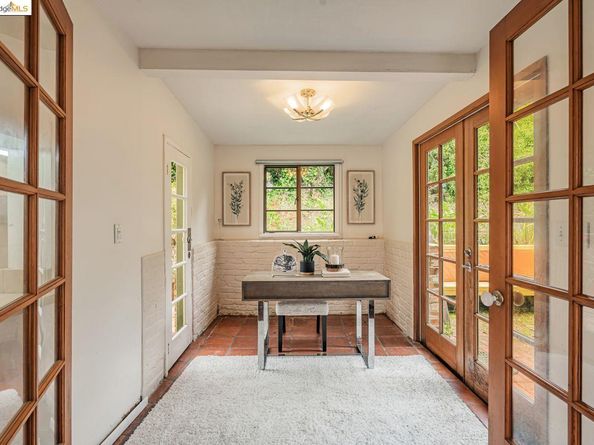 44 Highgate Rd, Kensington CA 94707