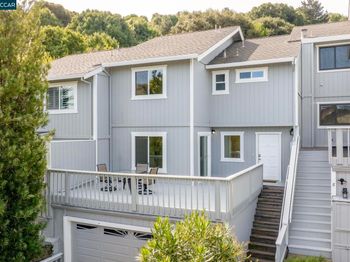 10 Dove Ln