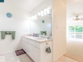 10 Dove Ln, Richmond CA 94803