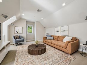 21 Samantha Dr, Lafayette CA 94549