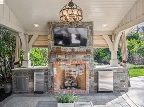 21 Samantha Dr, Lafayette CA 94549