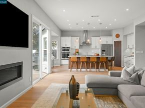1161 Torrey Pines Pl, Clayton CA 94517
