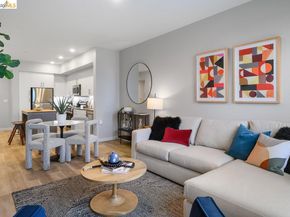 260 Brooklyn Basin Way 538, Oakland CA 94606