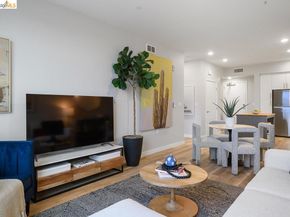 260 Brooklyn Basin Way 538, Oakland CA 94606