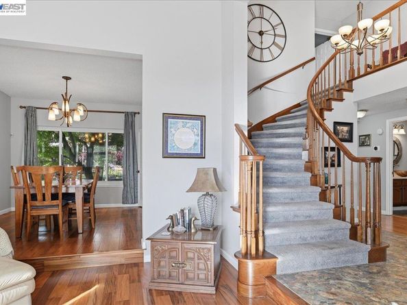 466 Crystalline Dr, Fremont CA 94539