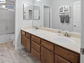 466 Crystalline Dr, Fremont CA 94539