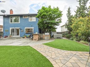 466 Crystalline Dr, Fremont CA 94539